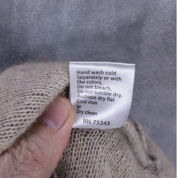 Benedetta B Sweater Womens Medium Merino Wool Cashmere blend Cardigan Italy - Picture 7 of 8